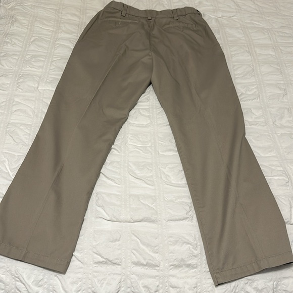 511 men’s khaki pants. - Picture 5 of 10